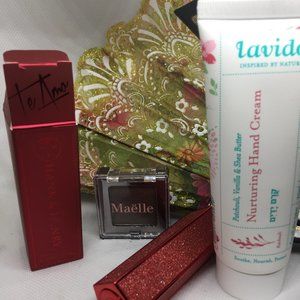 Lavida Lotion, Eyeshadow, Fancy Lipstick Trio